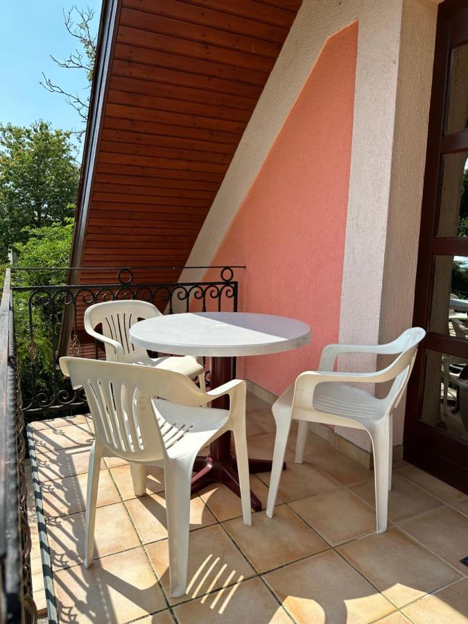 Apartment Roman Villa Hévíz Eksteriør bilde