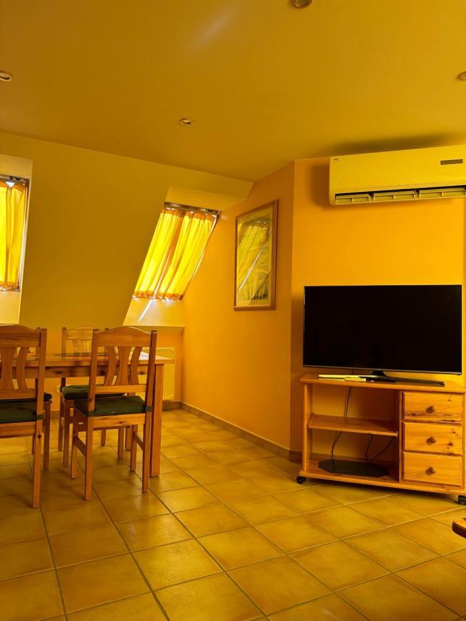Apartment Roman Villa Hévíz Eksteriør bilde